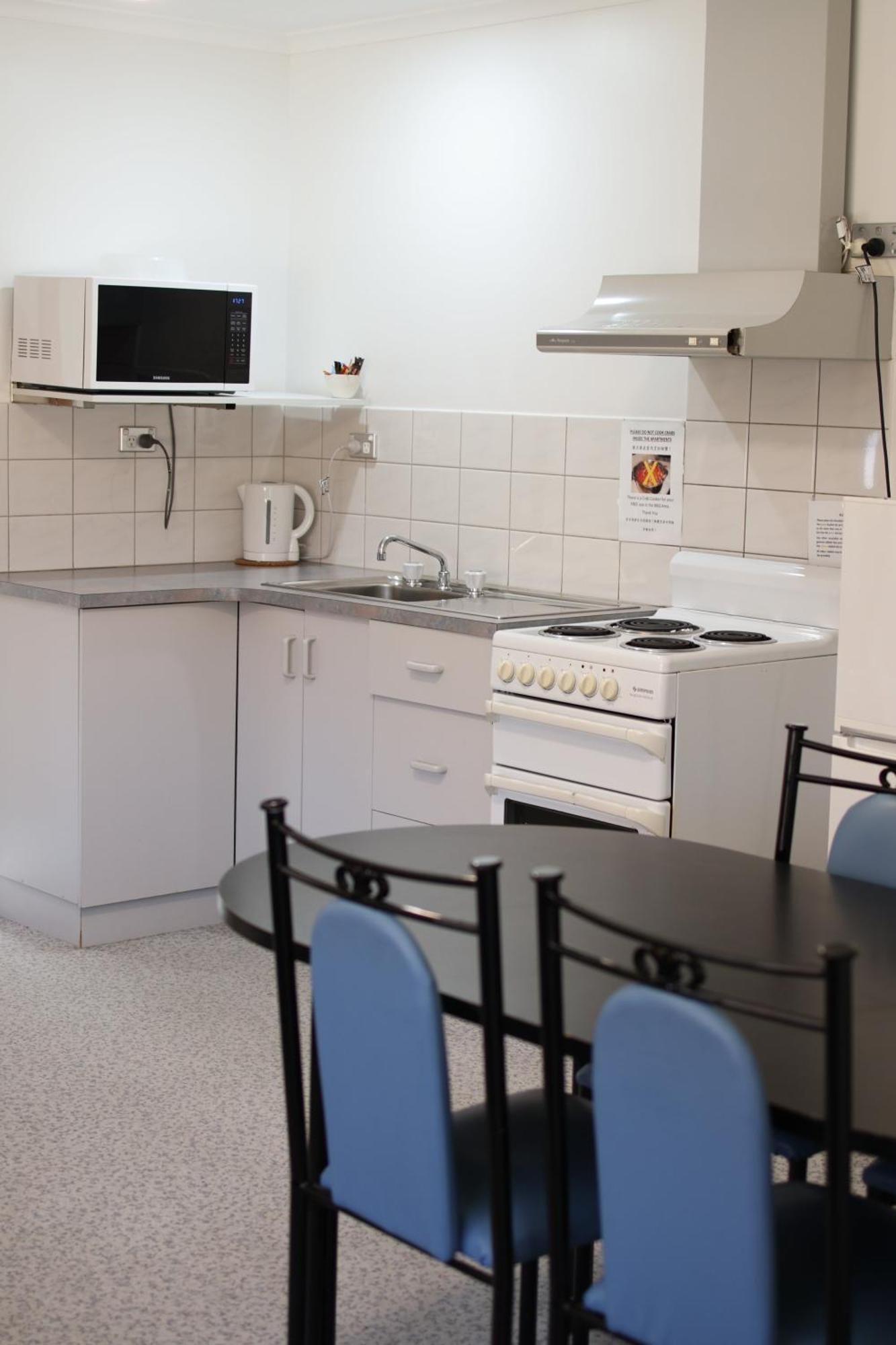 Port Vincent Motel & Apartments Экстерьер фото